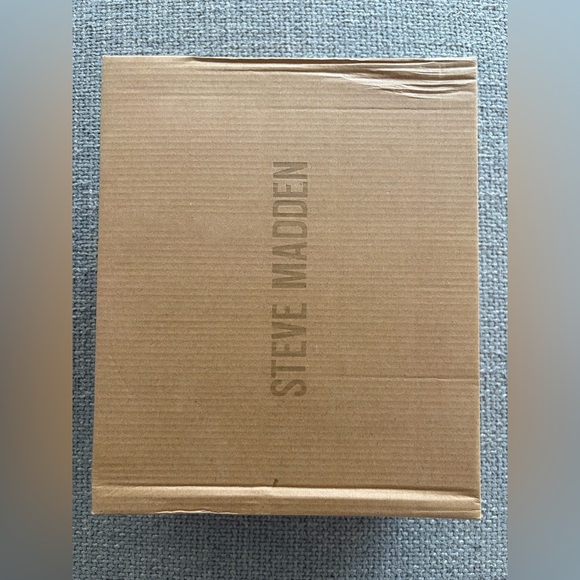 Steve Madden Bessa Silver Platform Loafers Size 39 Vegan Leather Chunky Heel - Picture 5 of 15